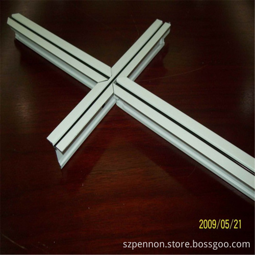 19-year Factory Tee Bar T Grid Runner